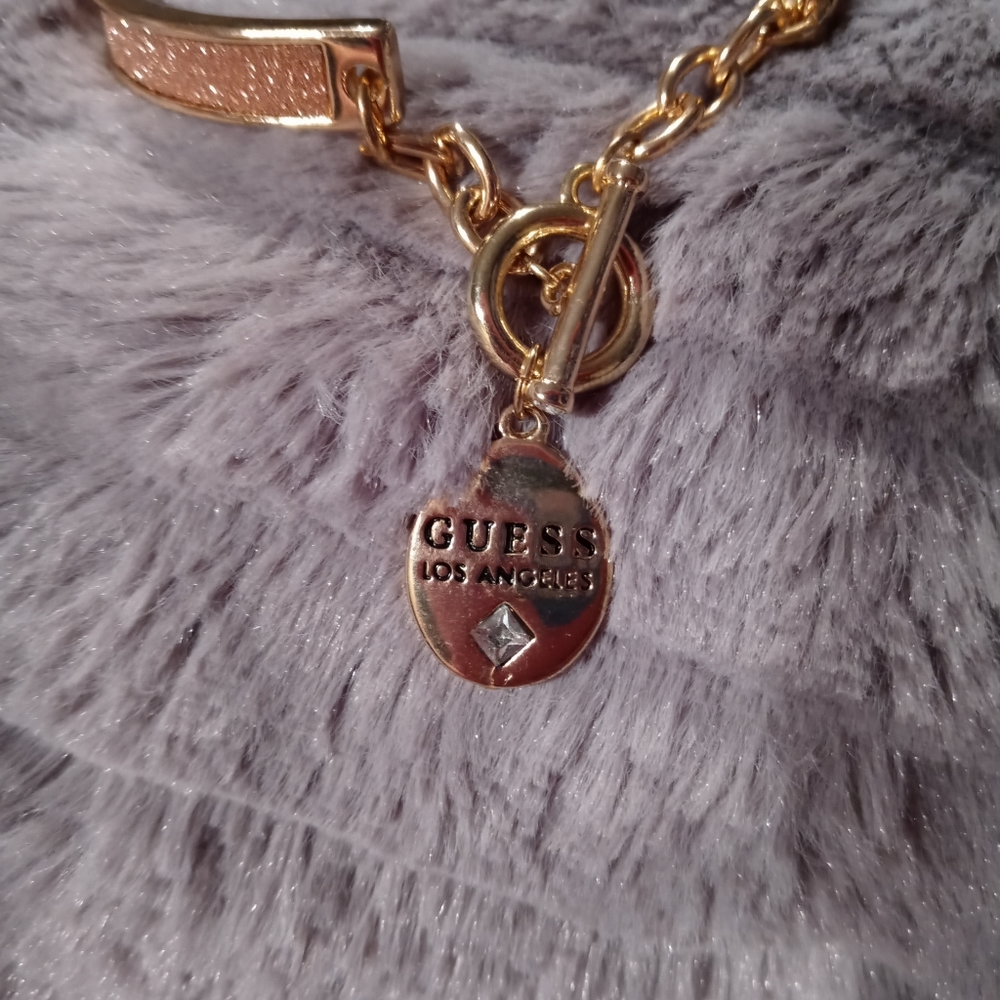 Guess Bracelet - Picture 3 of 7